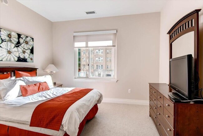 Photo - 2201 I St NW Unit ID1043382P