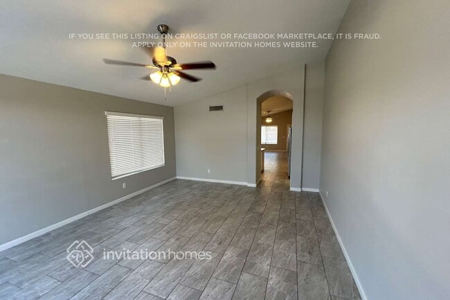 Photo - 16005 W Latham St