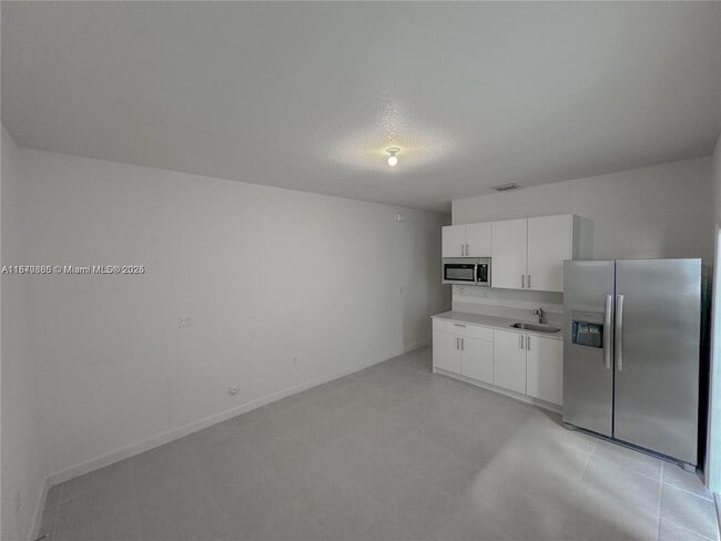 Building Photo - 14804 SW 162nd St Rental
