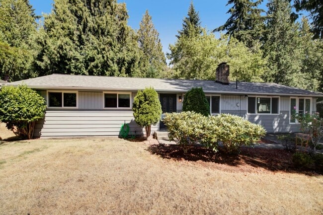 Building Photo - 3Bd/1.75Ba Kirkland House