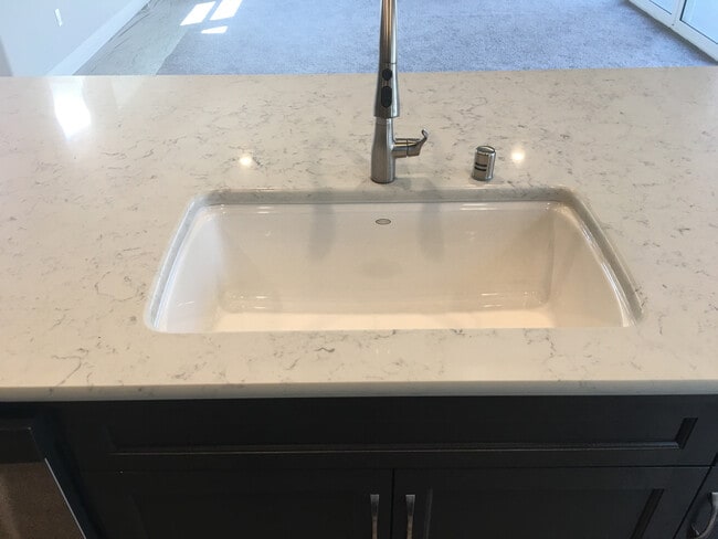 Photo - BEAUTIFUL ALMOST NEW HOME IN CLOVIS!