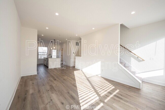 Photo - 1549 Tannery Way