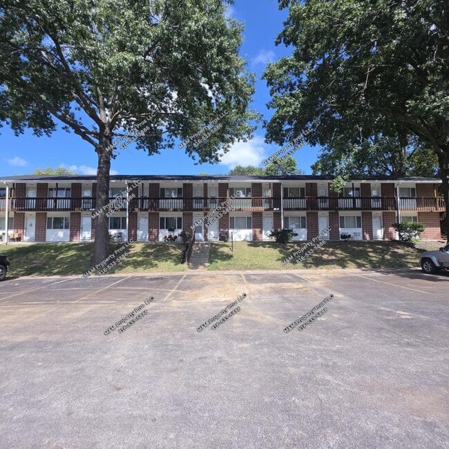 23 Riley St