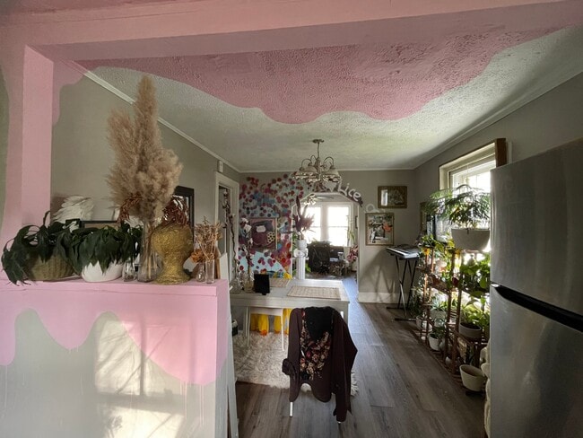 Photo - 1138 Lookout Ave NW