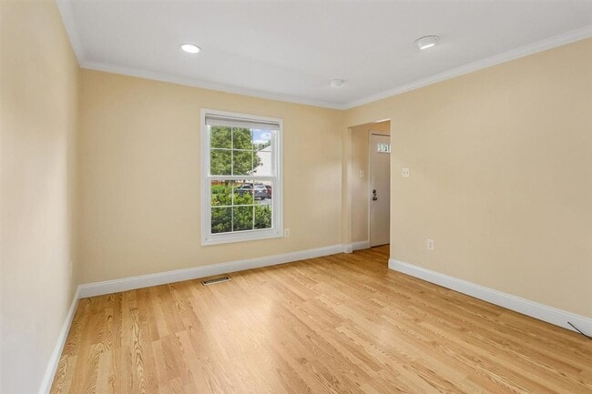 Photo - 4 Kirkfield Ct