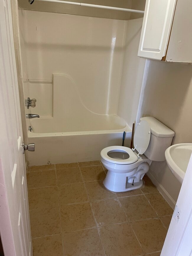 Photo - 2621 Saint Joseph St