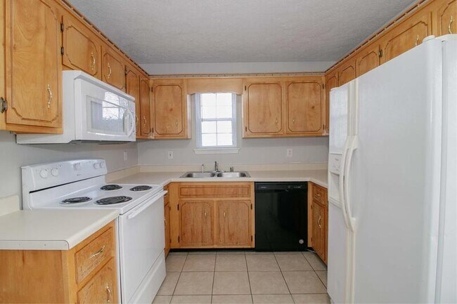 Photo - 303 Ashley St