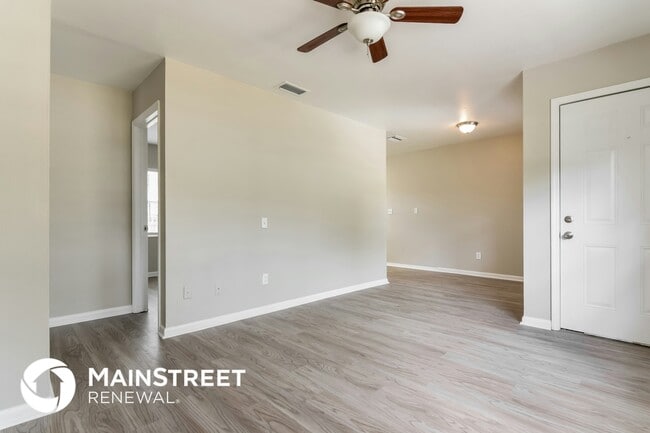 Photo - 4208 King Alfred Dr