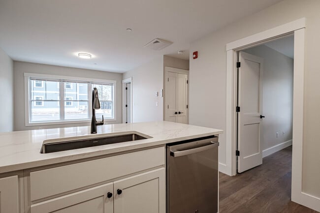 Lakewood Commons - 1 Progress Way Unit 5 - Condo for Rent in Bridgton ...