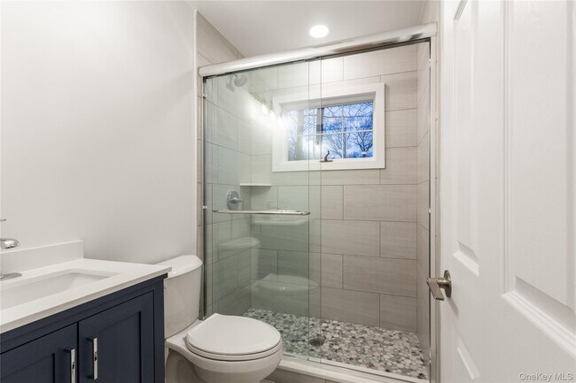 Photo - 10 Overbrook St