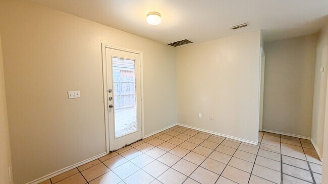 Photo - 517 N Brentwood Ave Unit 517 N. Brentwood Ave. #1A (FS)