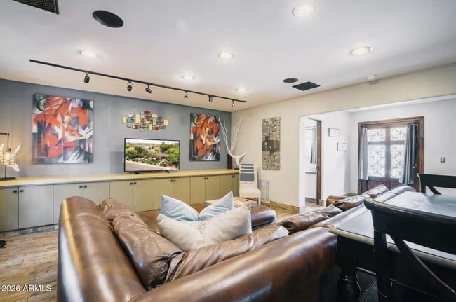 Photo - 6951 E 1st St