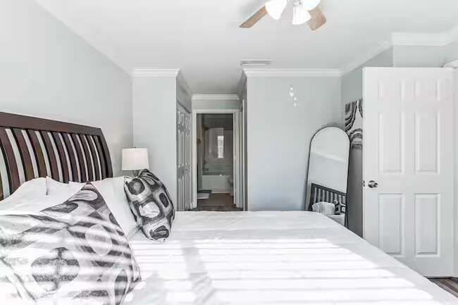 Photo - 18565 Bridle Club Dr