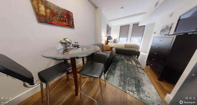 Photo - 10 Winter St