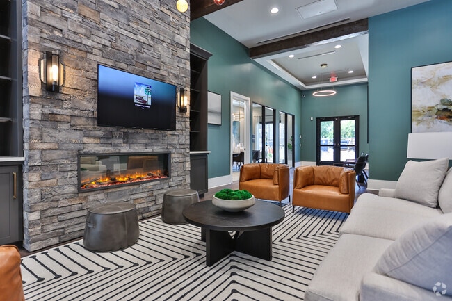 Salón de la casa club - Emerald Knoxville Apartments