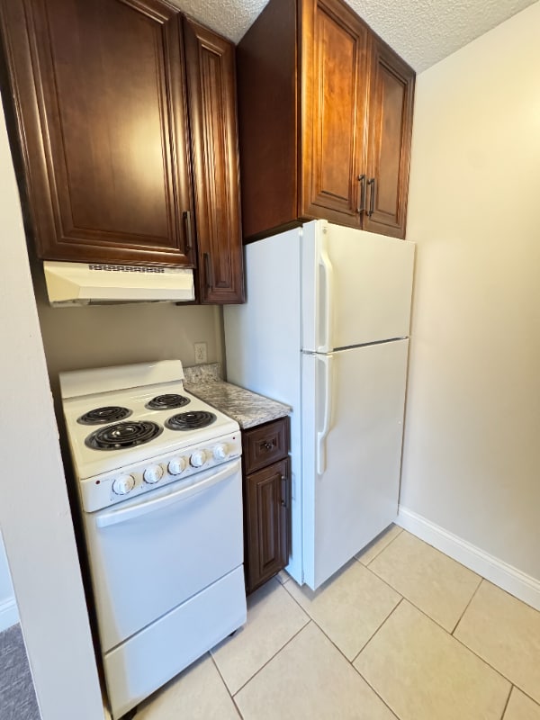 Photo - 1810 E St Unit 203