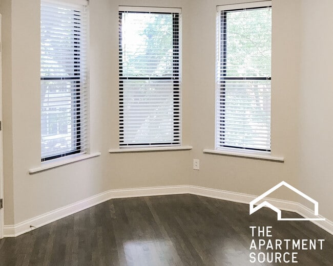 Photo - 2730 N Wayne Ave Unidad 2