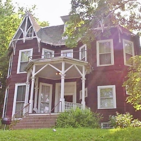 Building Photo - 105 Dewitt Pl