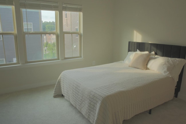 Photo - 2816 Devonshire Clfs Ter Casa