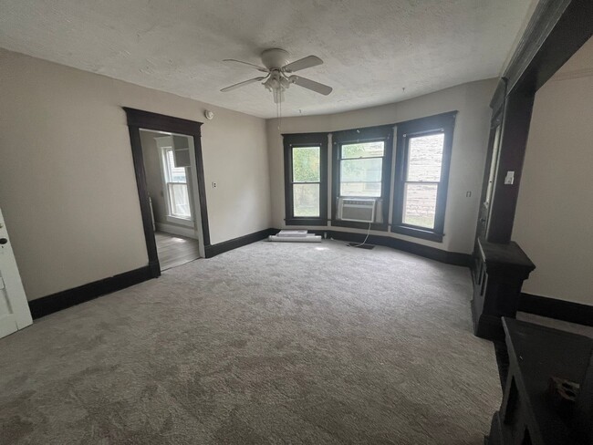 Photo - 204 S Osage St
