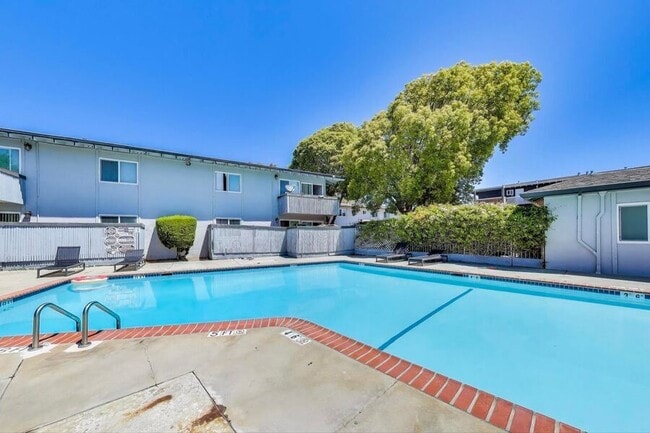 Photo - 35750 Bettencourt St Unit 49