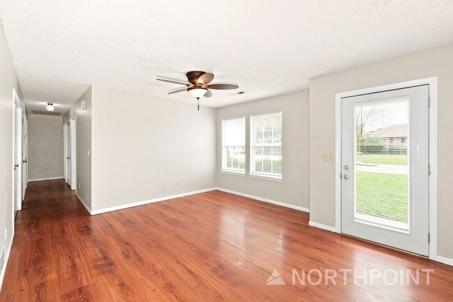 Photo - 200 E Broadway St
