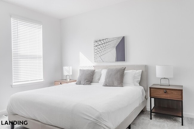 Photo - 515 Corso Ln Unit 1155