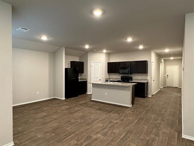 Photo - 15012 Siberian Elm Ln