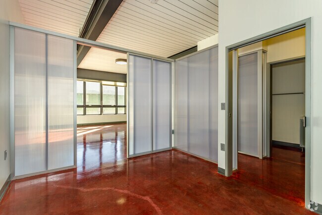 1BR, 1BA - 622SF
