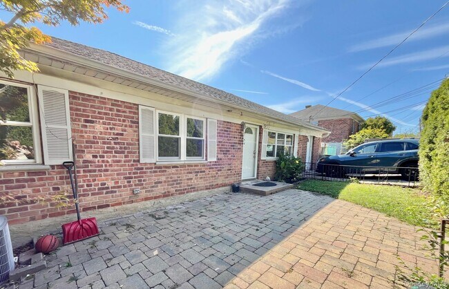 Photo - 64 Hillside Ave Unit 1