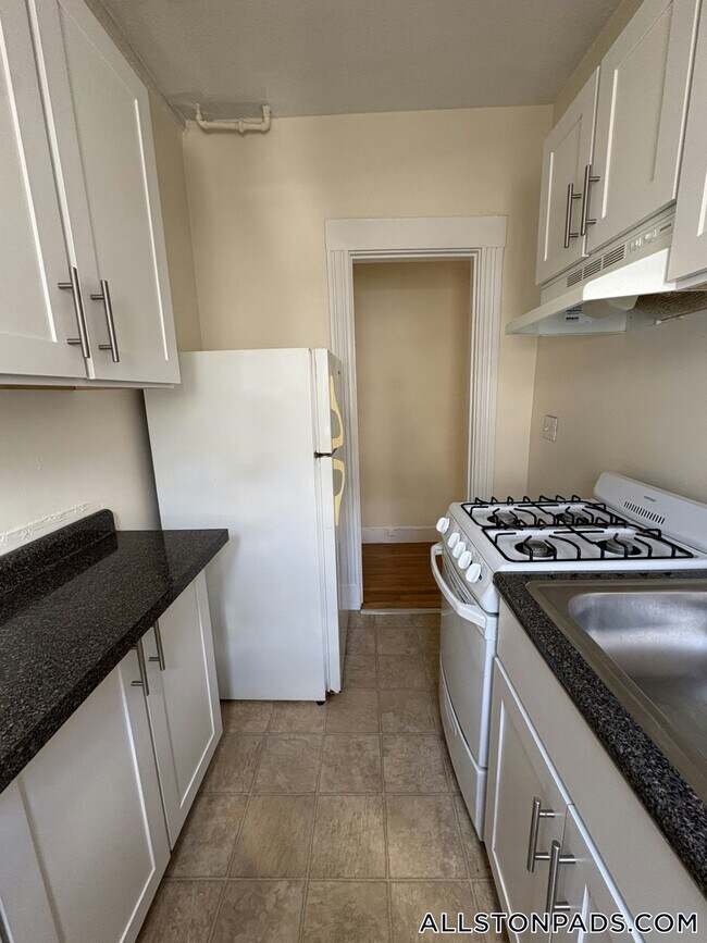 1160 Commonwealth Ave Unit 25
