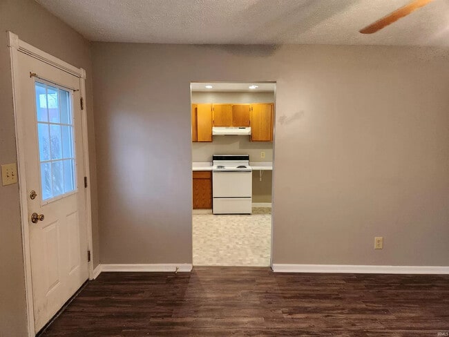 Photo - 723 N Jefferson St