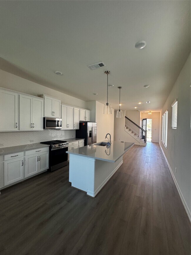 Photo - 23642 Red Rowan Ln