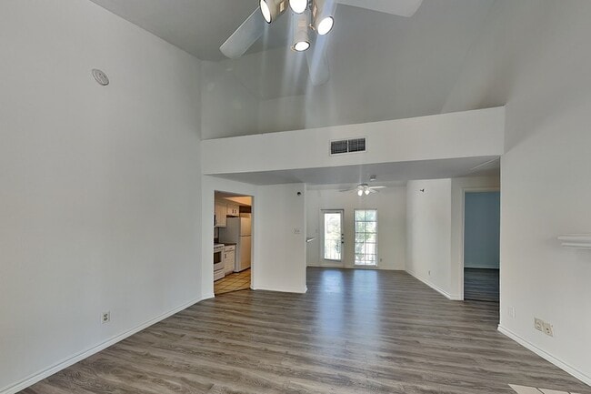 Photo - 3105 San Jacinto St Unit Apt 308