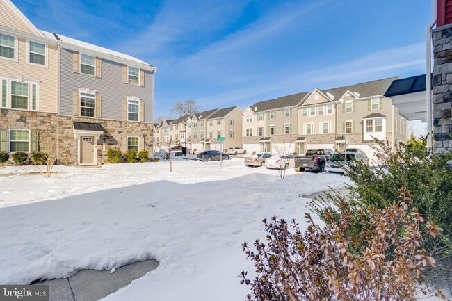 Photo - 2615 Wheatland Station Way