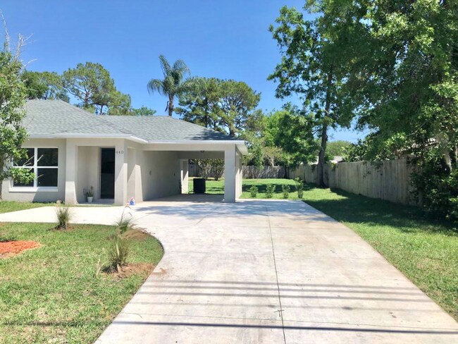 Photo - 440 Dora Ave