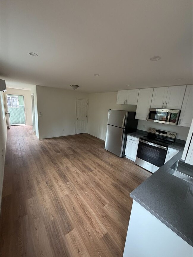 Photo - 4331-4337 Brookdale Ave. Unit 4337