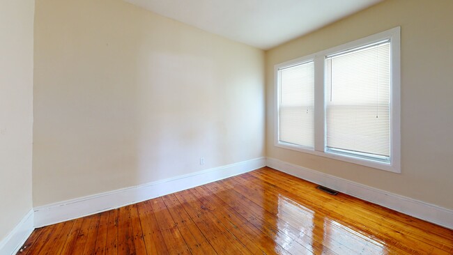 Photo - 17 Langdon St Apartments Unit 1