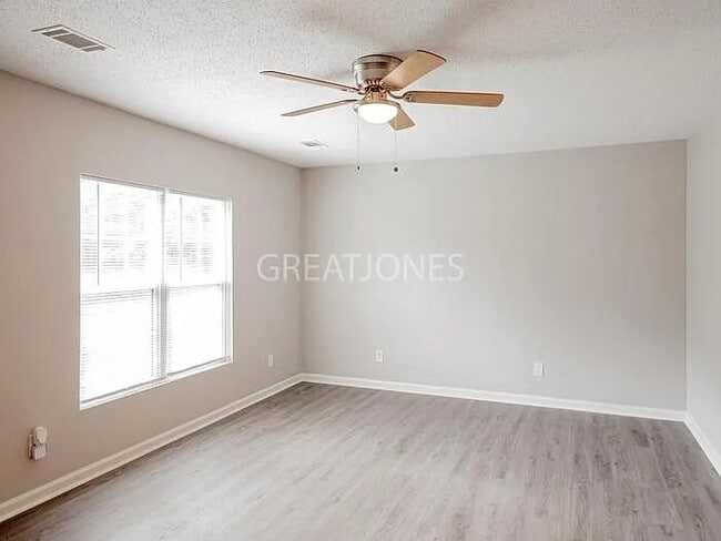 Photo - 4106 Darsey Ct