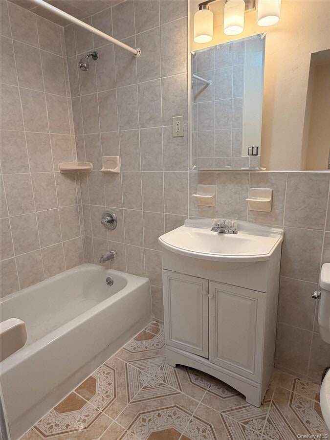 Photo - 310 S 7th Ave