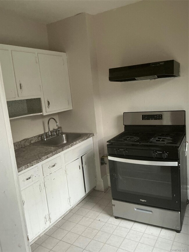 Photo - 40 Carpenter Ave