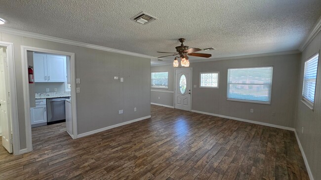 Photo - 2 bed 1 bath just remodeled