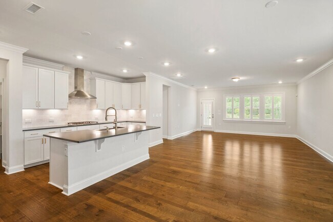 504 Spotted Fawn Ct