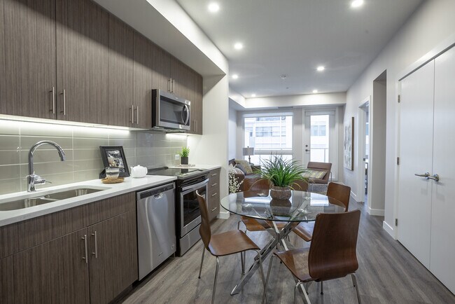 Photo - The Windsor - Britannia Block