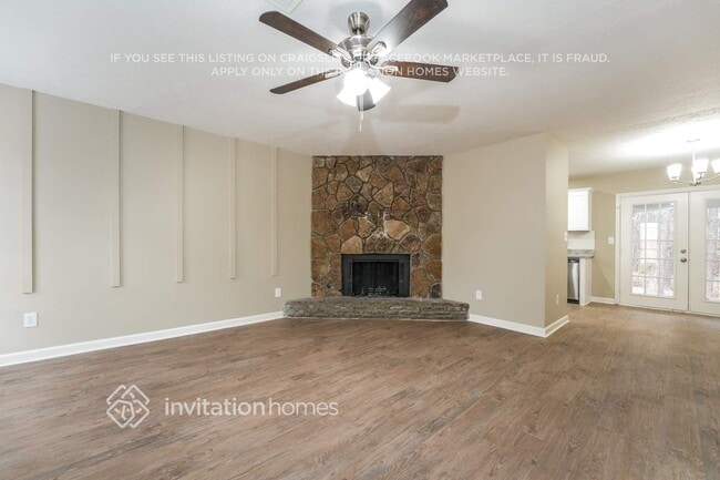 Photo - 705 Old Manor Rd NW