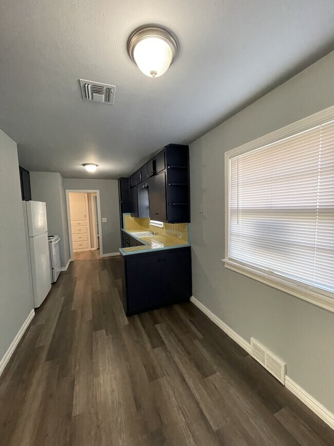 Photo - 722 NW 32nd St