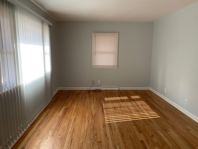 Photo - Wonderful 4 Bedroom 2 Bathroom Home in Eastridge!