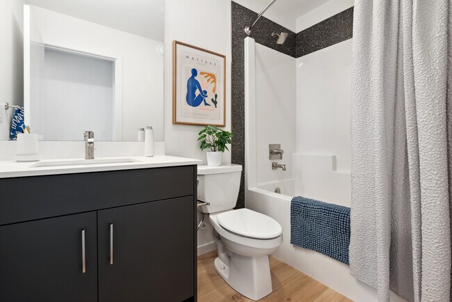 Photo - Linden Park at Erin Ridge North