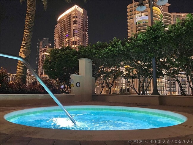Photo - 511 SE 5 Ave Unit 2122