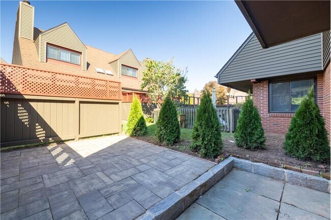 Photo - 206 Montoya Dr